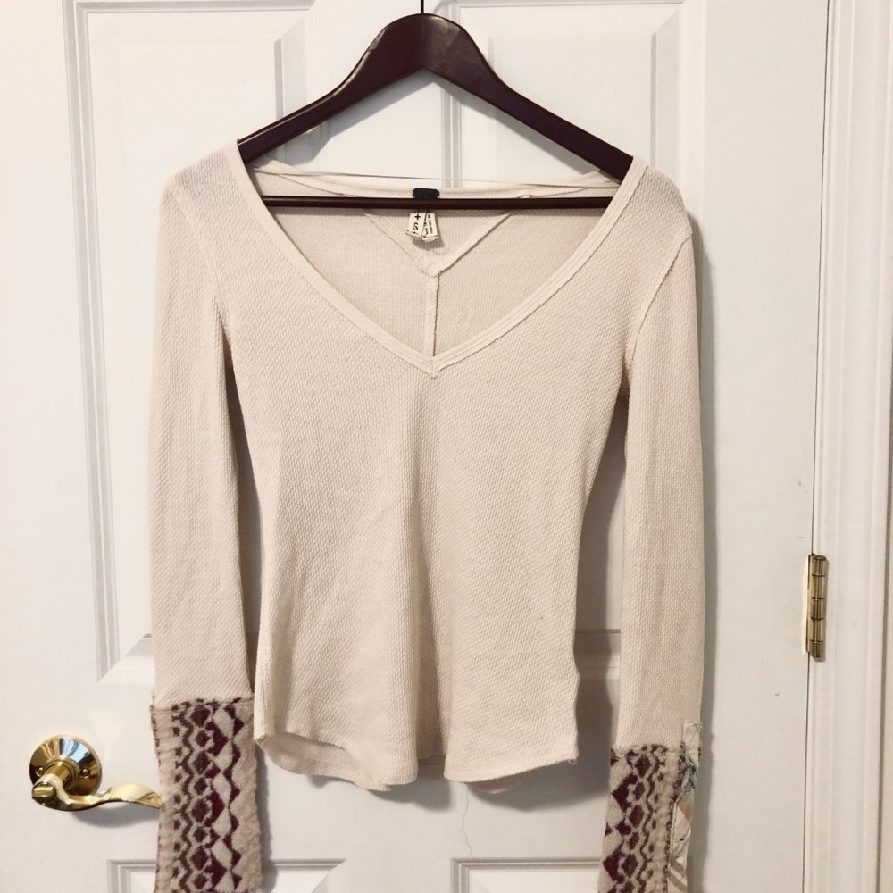 NWOT Free People Thermal Art School Cuff Size S